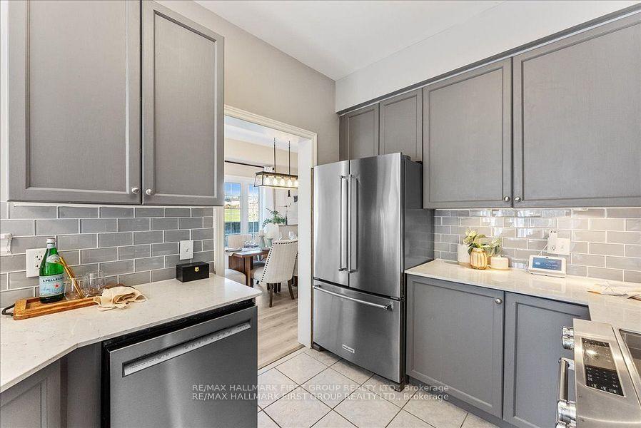 Photo 16 of 47 Hanna Drive, Clarington, Bowmanville — HOMEH