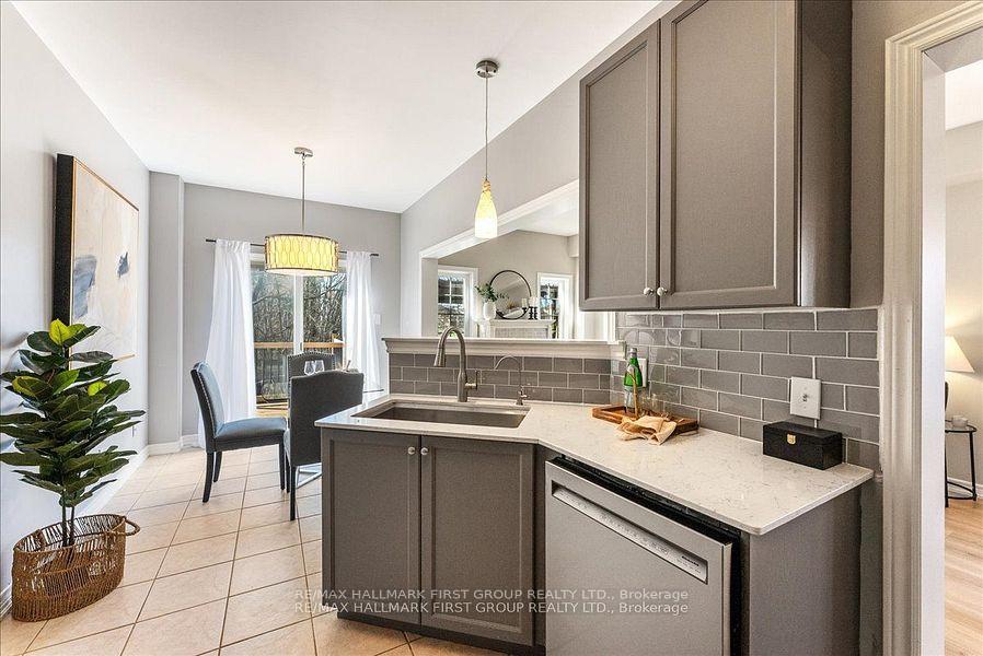 Photo 18 of 47 Hanna Drive, Clarington, Bowmanville — HOMEH