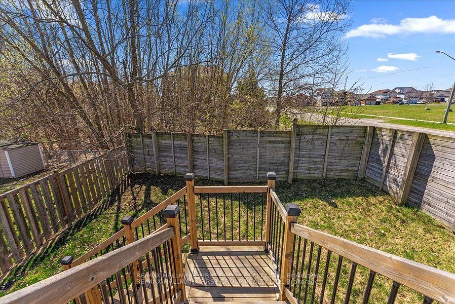 Photo 39 of 47 Hanna Drive, Clarington, Bowmanville — HOMEH