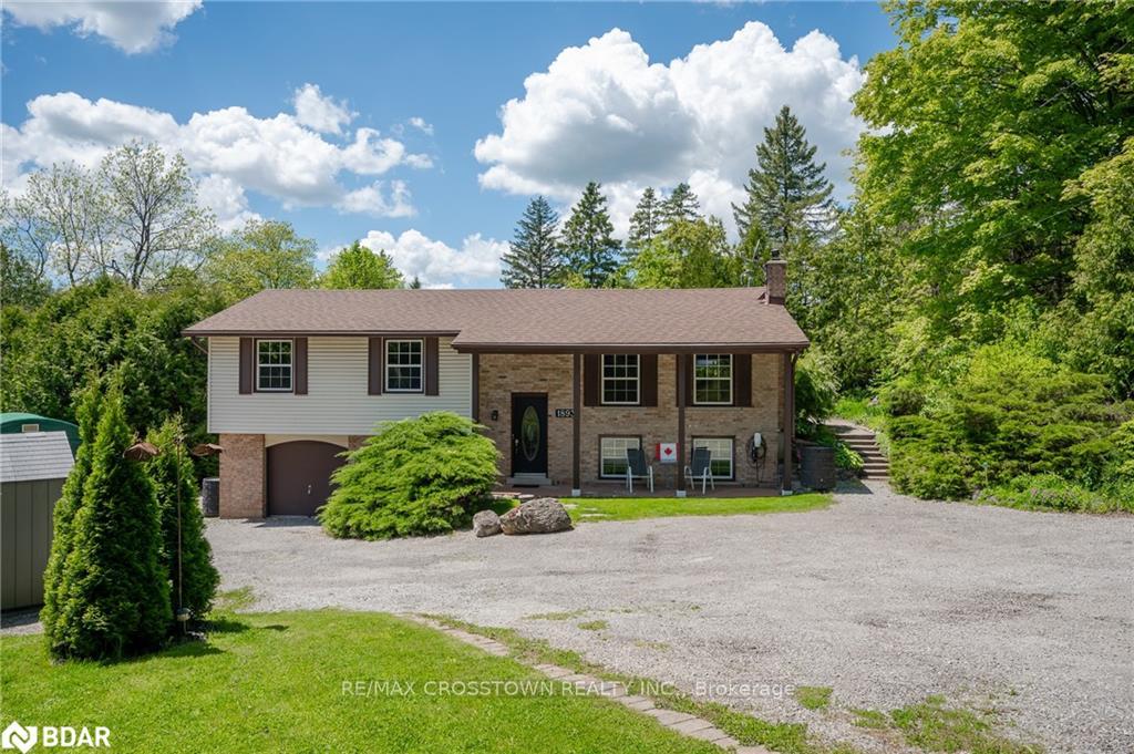 Photo 2 of 1893 Centre Road, Hamilton, Rural Flamborough — HOMEH