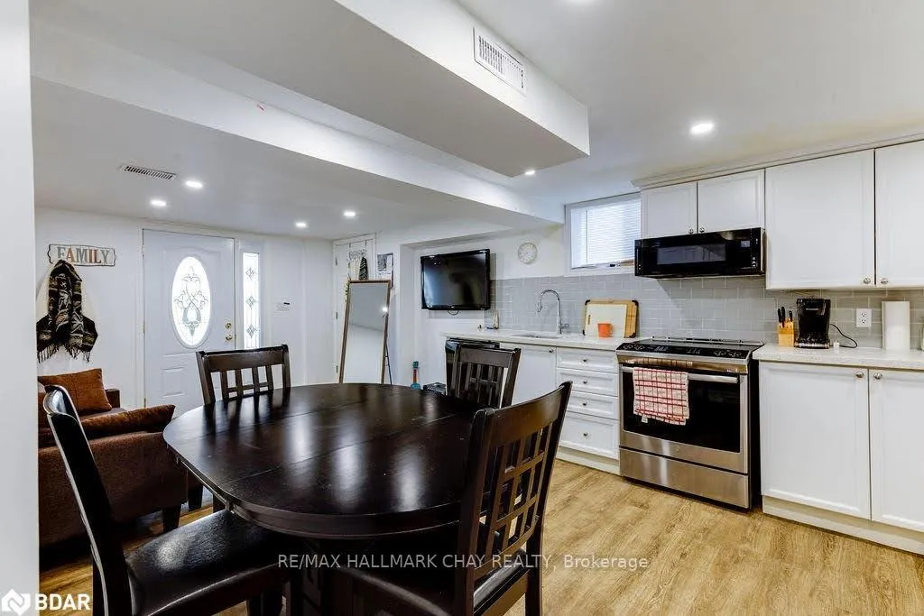 Photo 8 of 141 Ardagh Road, Barrie, Ardagh — HOMEH