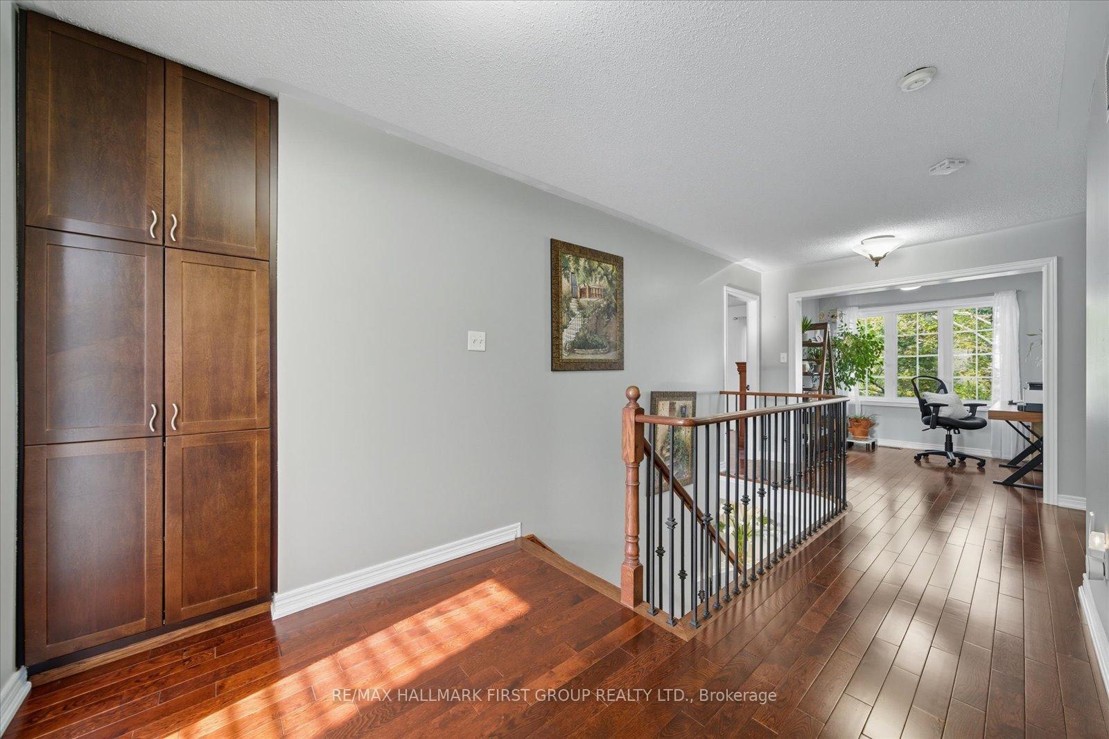 Photo 13 of 73 Hoile Drive, Ajax, South East — HOMEH