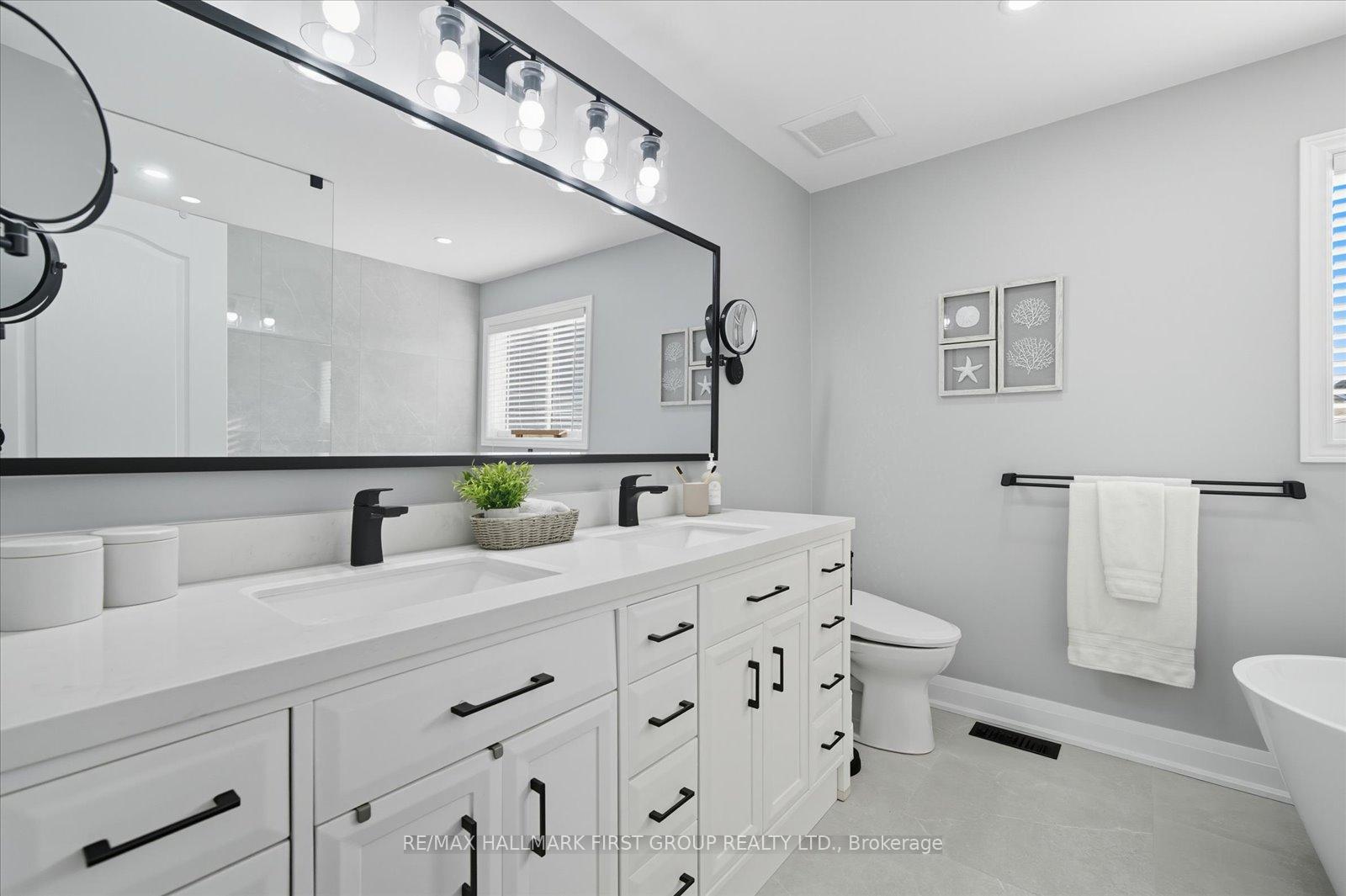 Photo 25 of 73 Hoile Drive, Ajax, South East — HOMEH