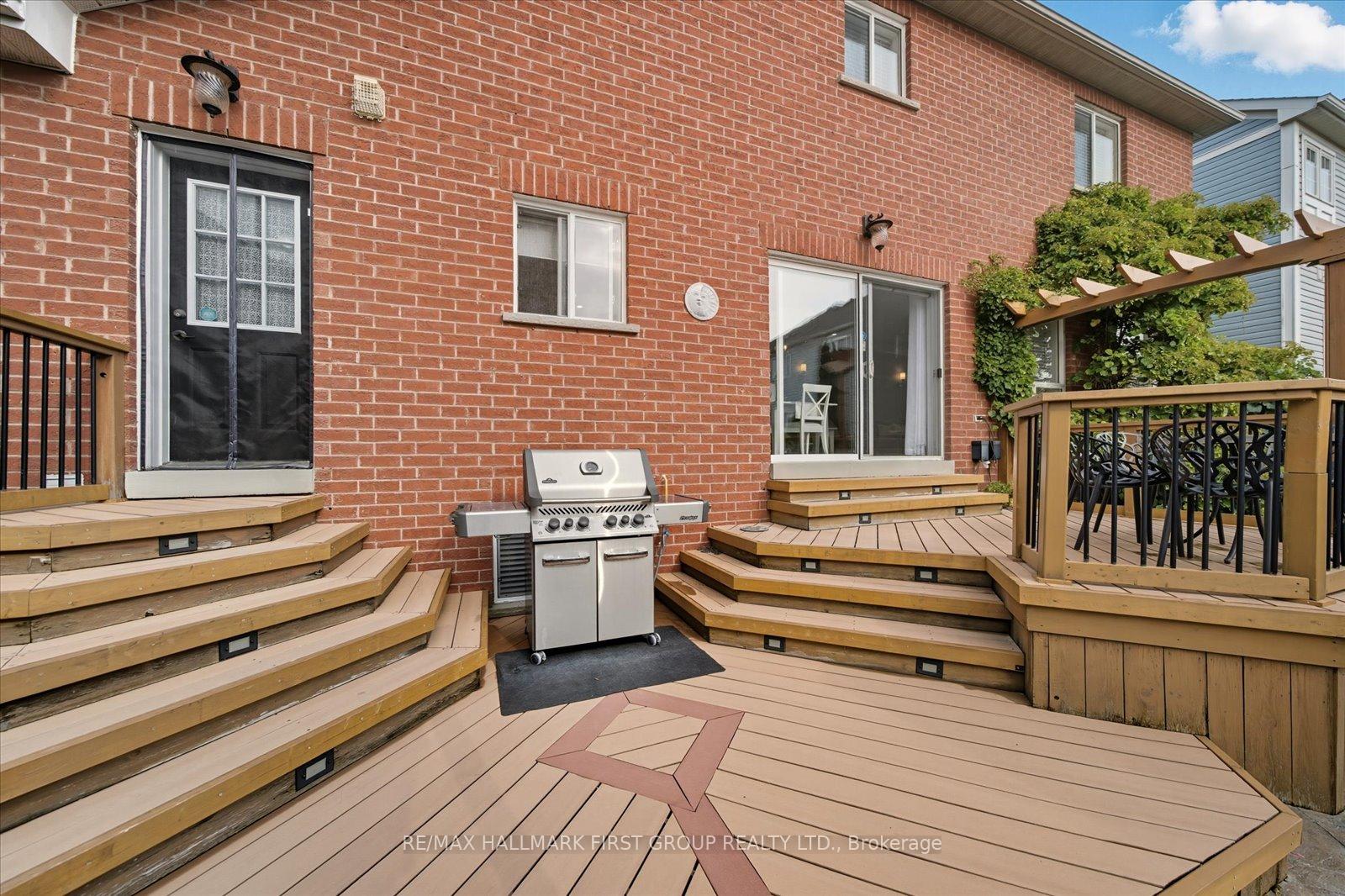 Photo 33 of 73 Hoile Drive, Ajax, South East — HOMEH