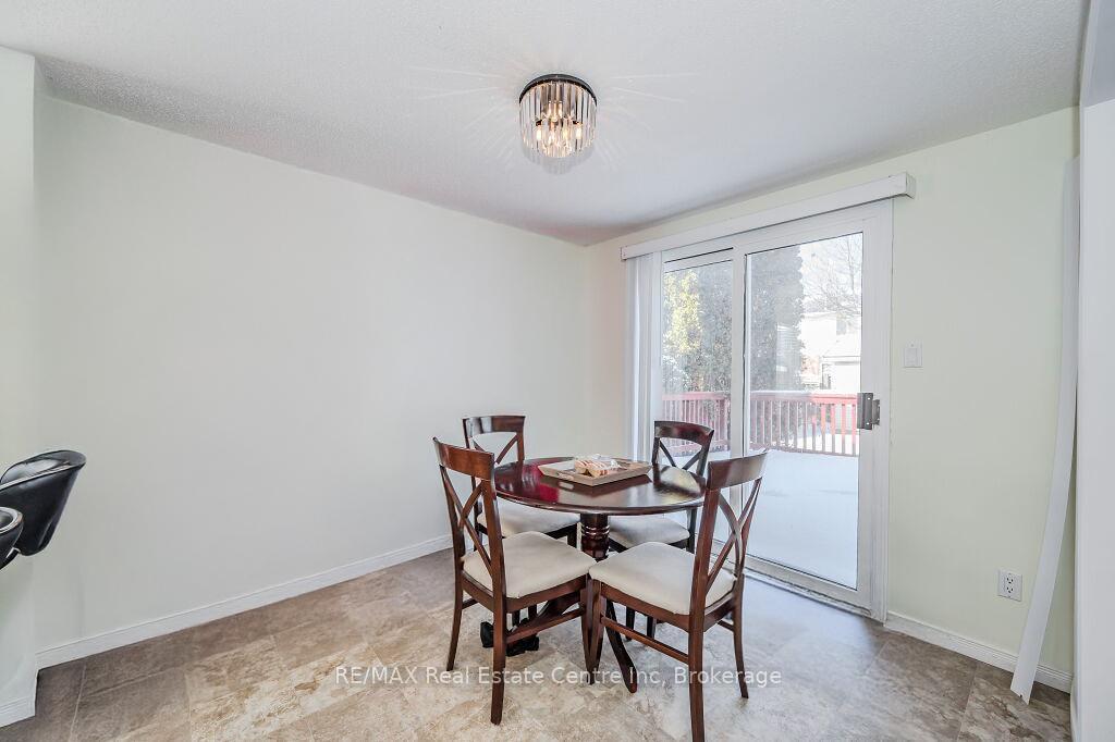 Photo 4 of 23 Sidney Crescent, Guelph, Kortright West — HOMEH