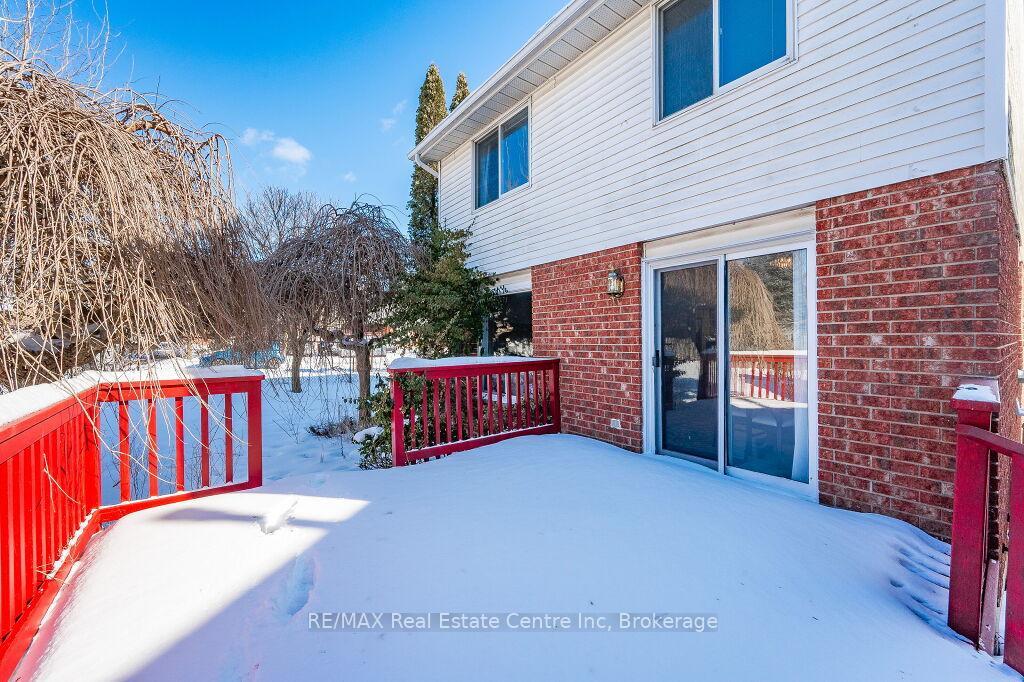 Photo 15 of 23 Sidney Crescent, Guelph, Kortright West — HOMEH