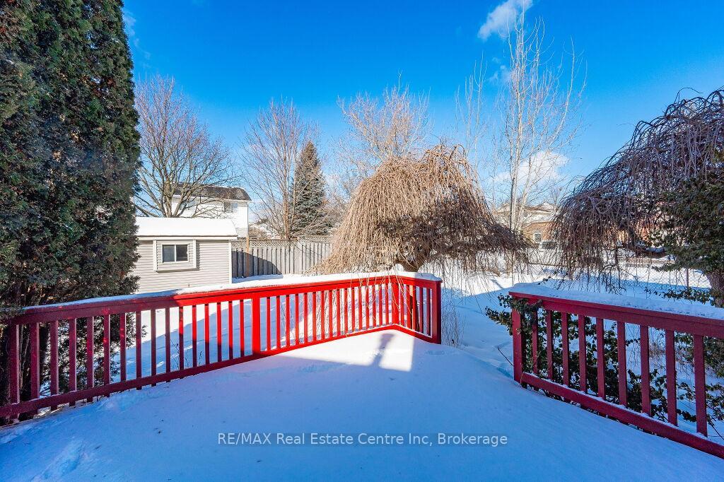 Photo 16 of 23 Sidney Crescent, Guelph, Kortright West — HOMEH