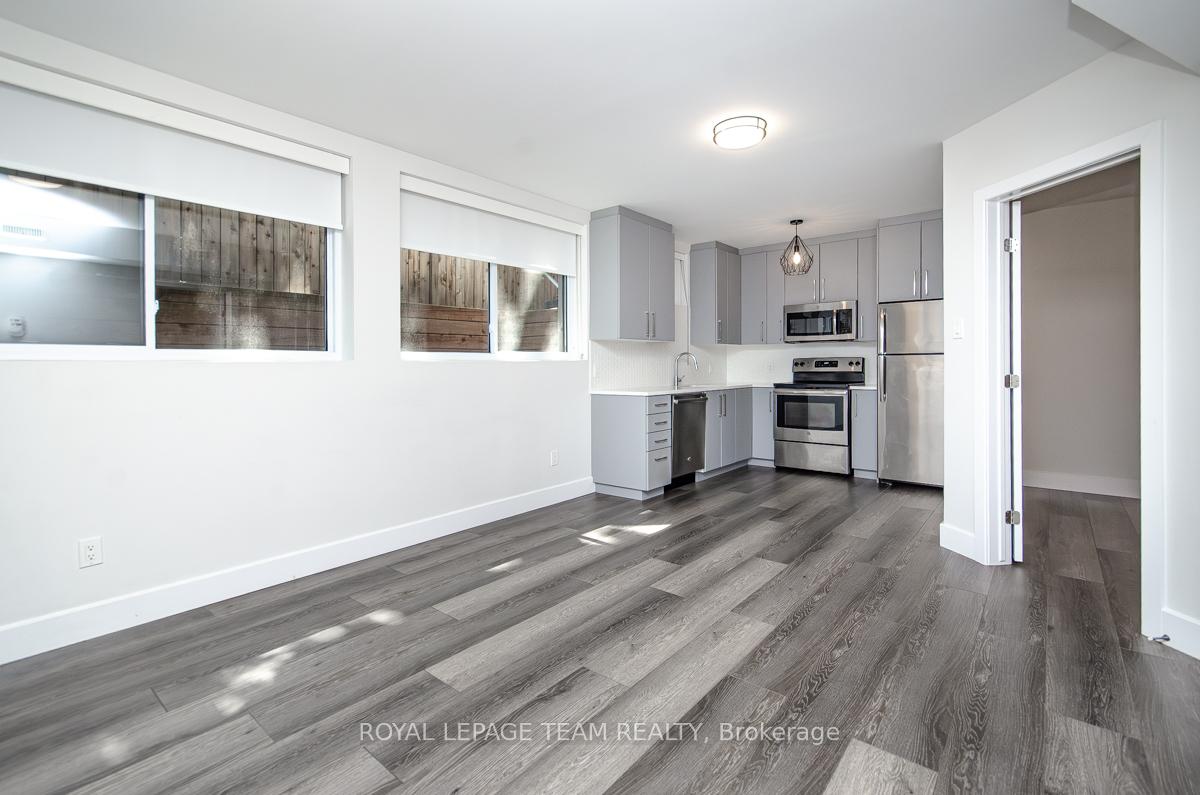 Photo 4 of Unit B, 58 Stevenson Avenue, Ottawa, Carlington — HOMEH