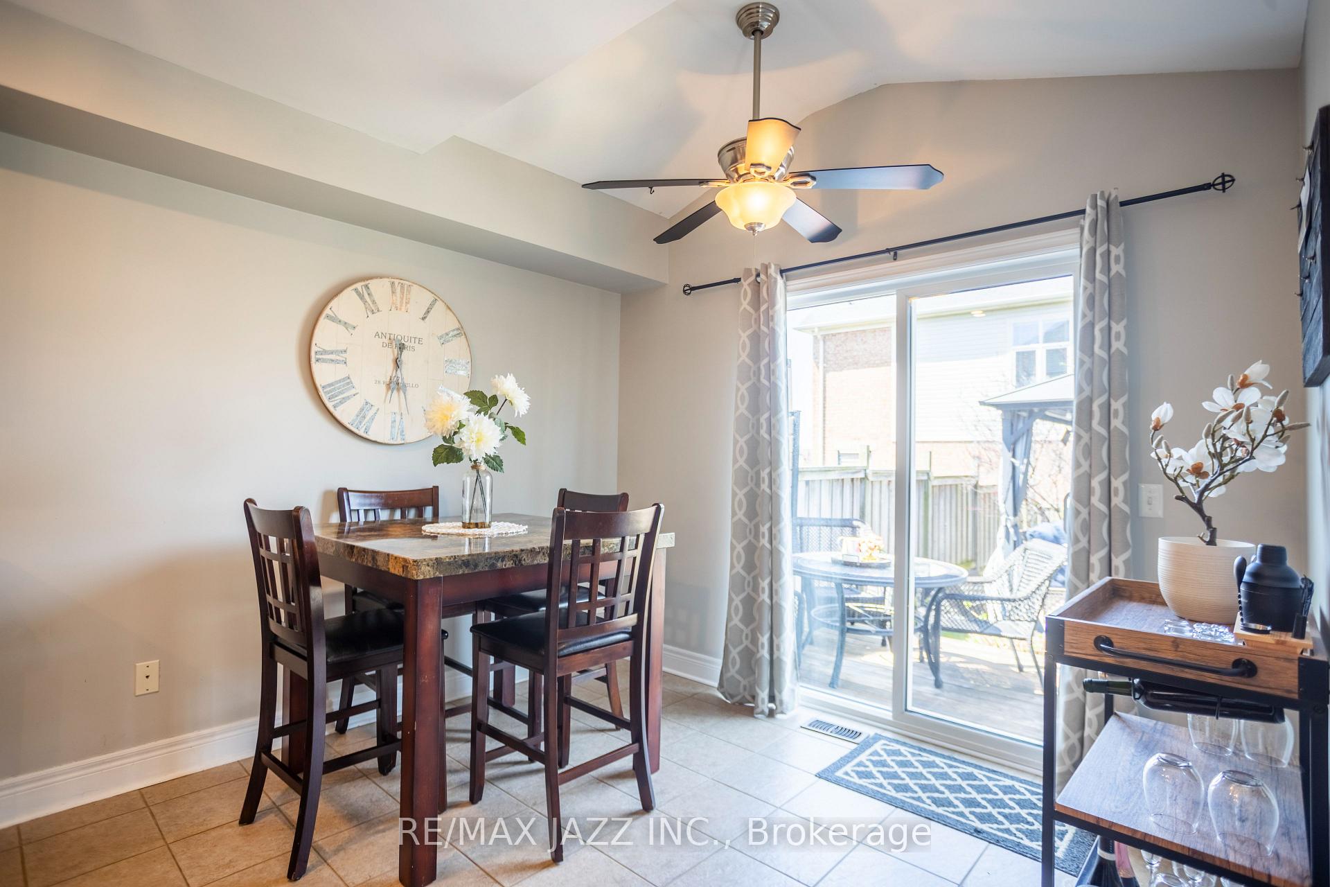 Photo 22 of 102 Bathgate Crescent, Clarington, Courtice — HOMEH