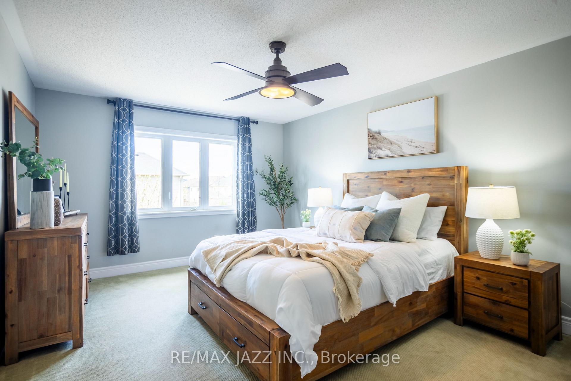 Photo 26 of 102 Bathgate Crescent, Clarington, Courtice — HOMEH