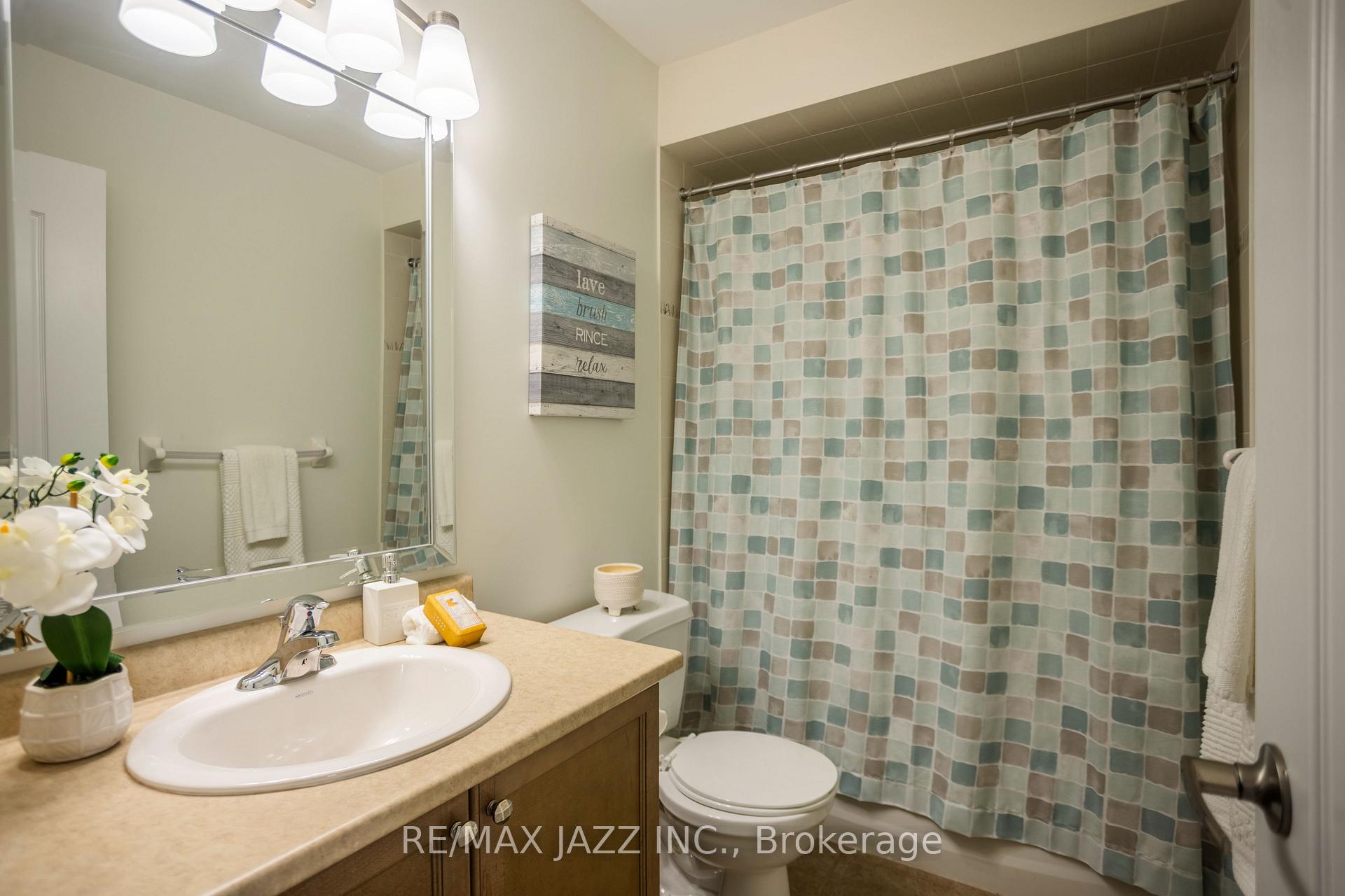 Photo 38 of 102 Bathgate Crescent, Clarington, Courtice — HOMEH