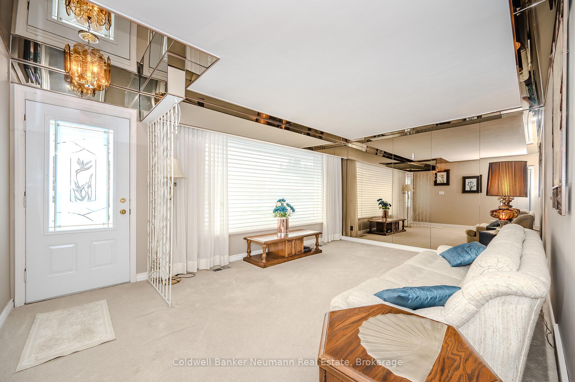 Photo 4 of 104 Dumbarton Street, Guelph, Riverside Park — HOMEH