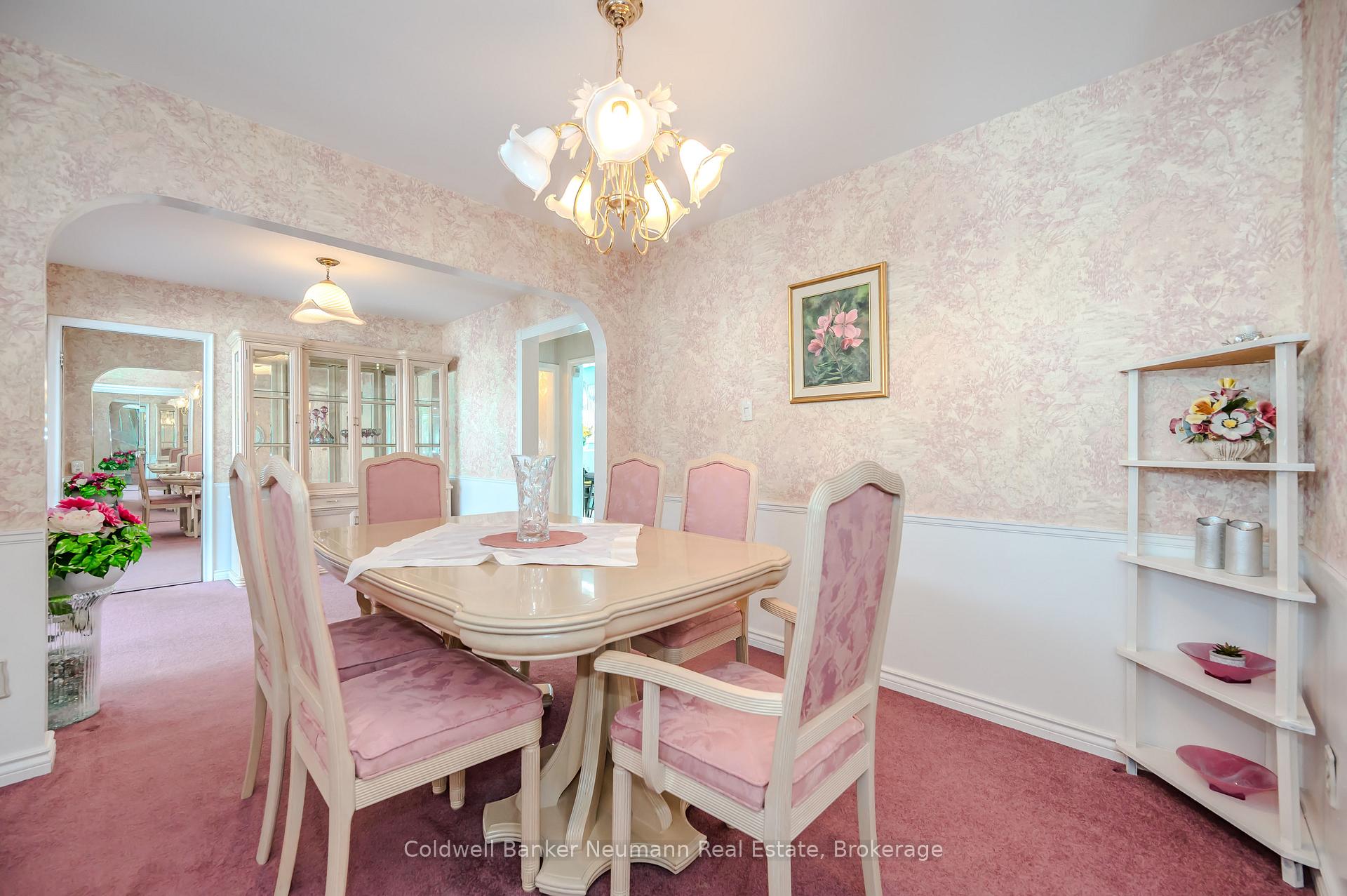 Photo 11 of 104 Dumbarton Street, Guelph, Riverside Park — HOMEH