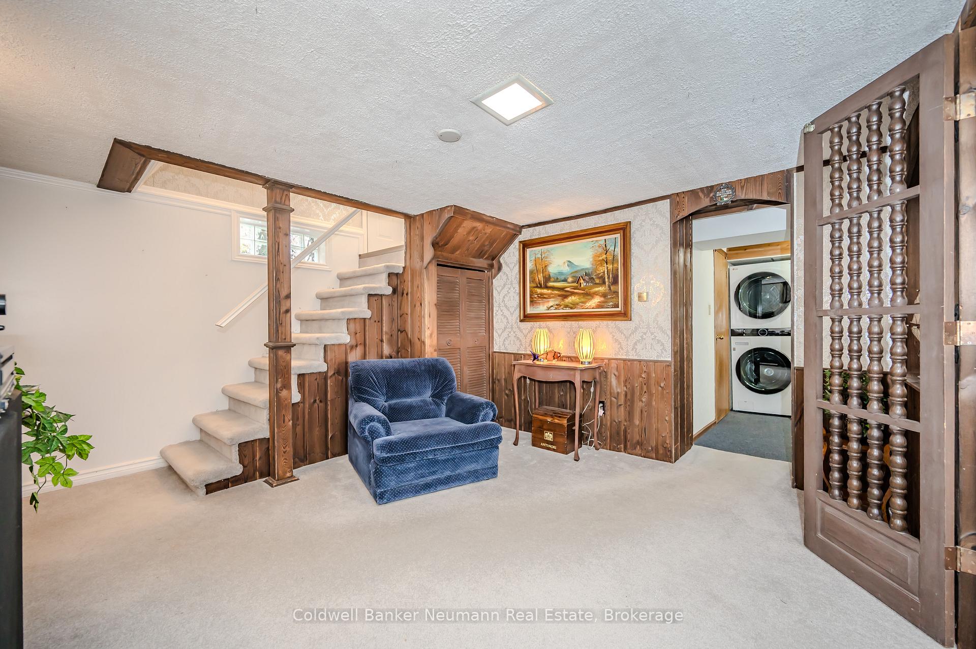 Photo 18 of 104 Dumbarton Street, Guelph, Riverside Park — HOMEH