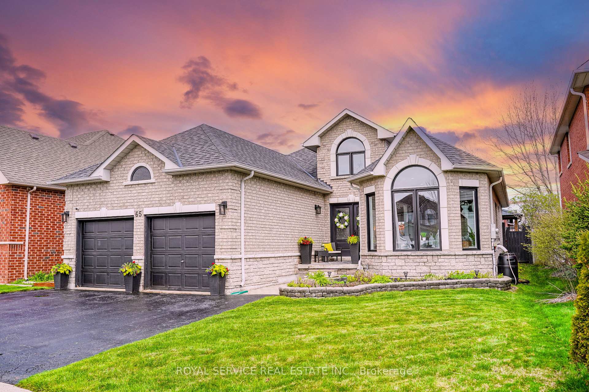 Photo 1 of 65 Weldrick Crescent, Clarington, Bowmanville — HOMEH