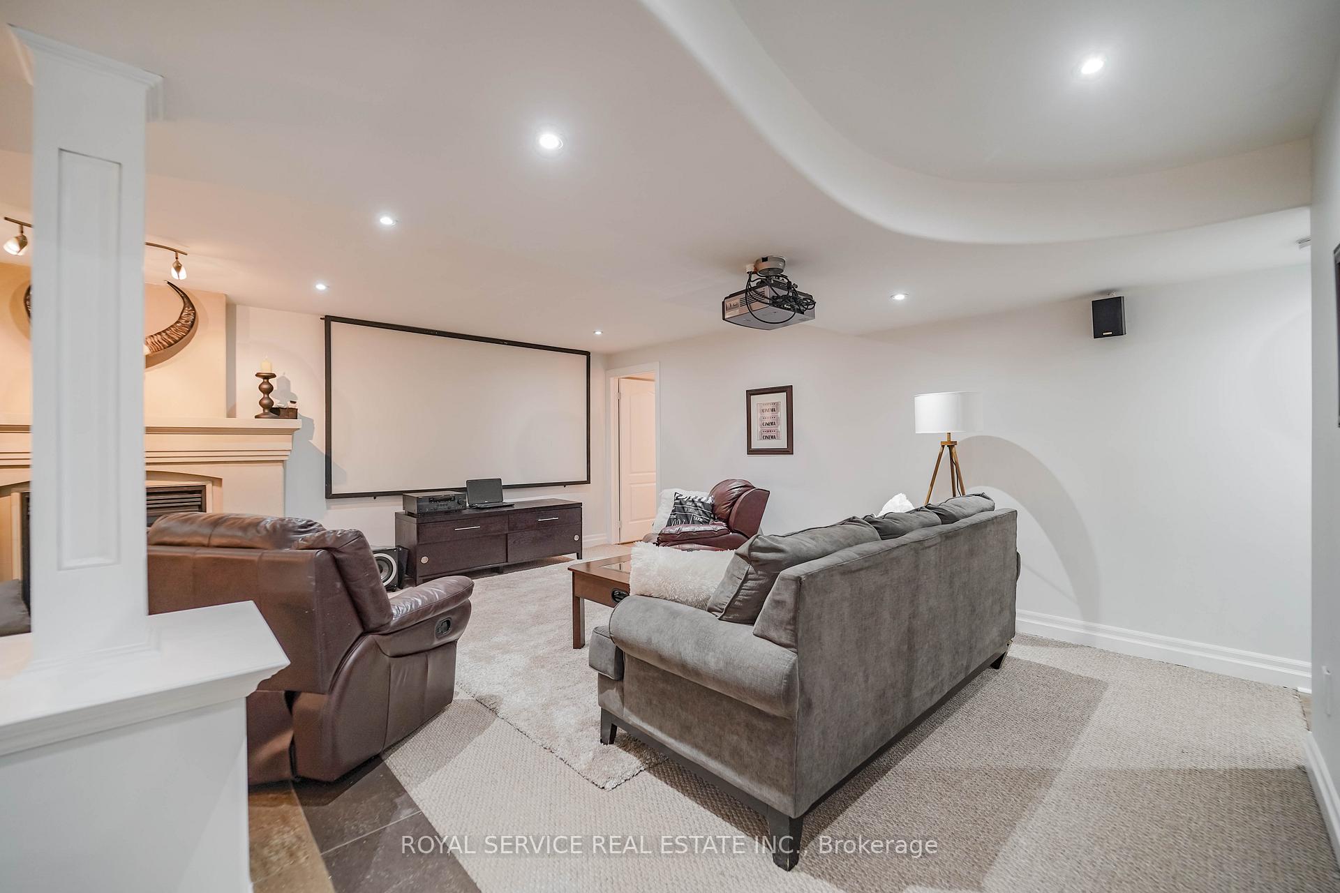 Photo 30 of 65 Weldrick Crescent, Clarington, Bowmanville — HOMEH