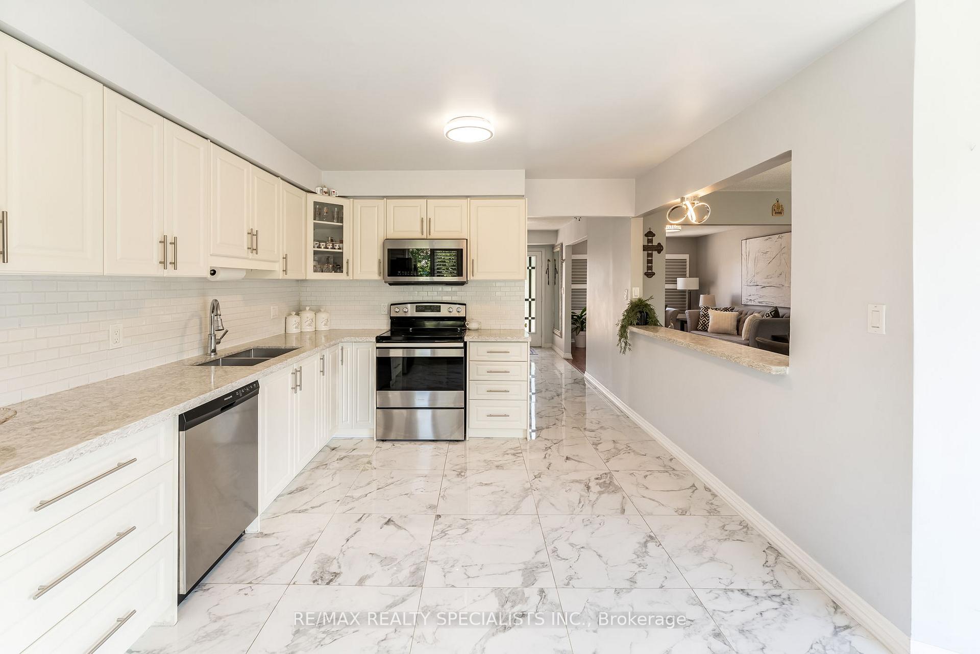 Photo 12 of 287 Brigade Drive, Hamilton, Barnstown — HOMEH