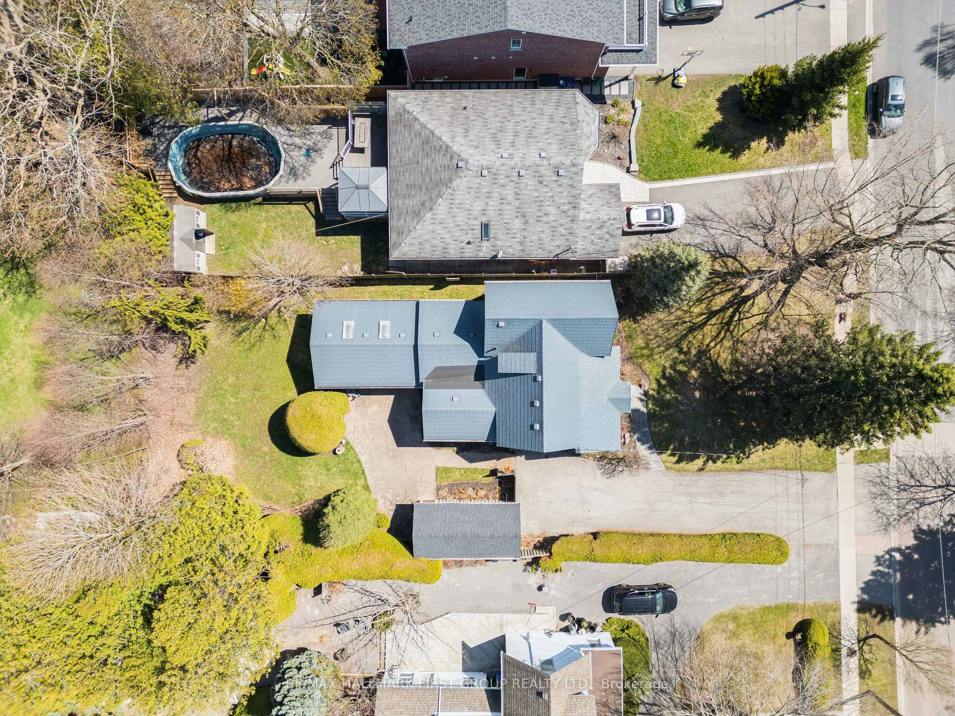 Photo 8 of 34 Concession Street W, Clarington, Bowmanville — HOMEH