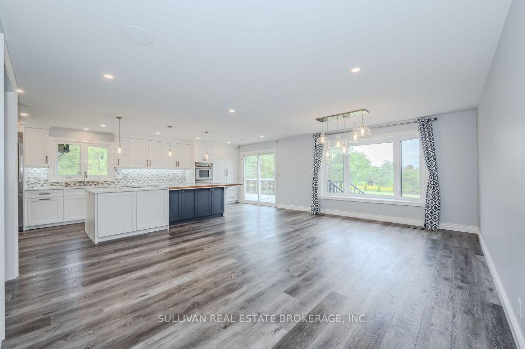 Photo 5 of 7706 Speedvale Avenue E, Guelph, Grange Road — HOMEH