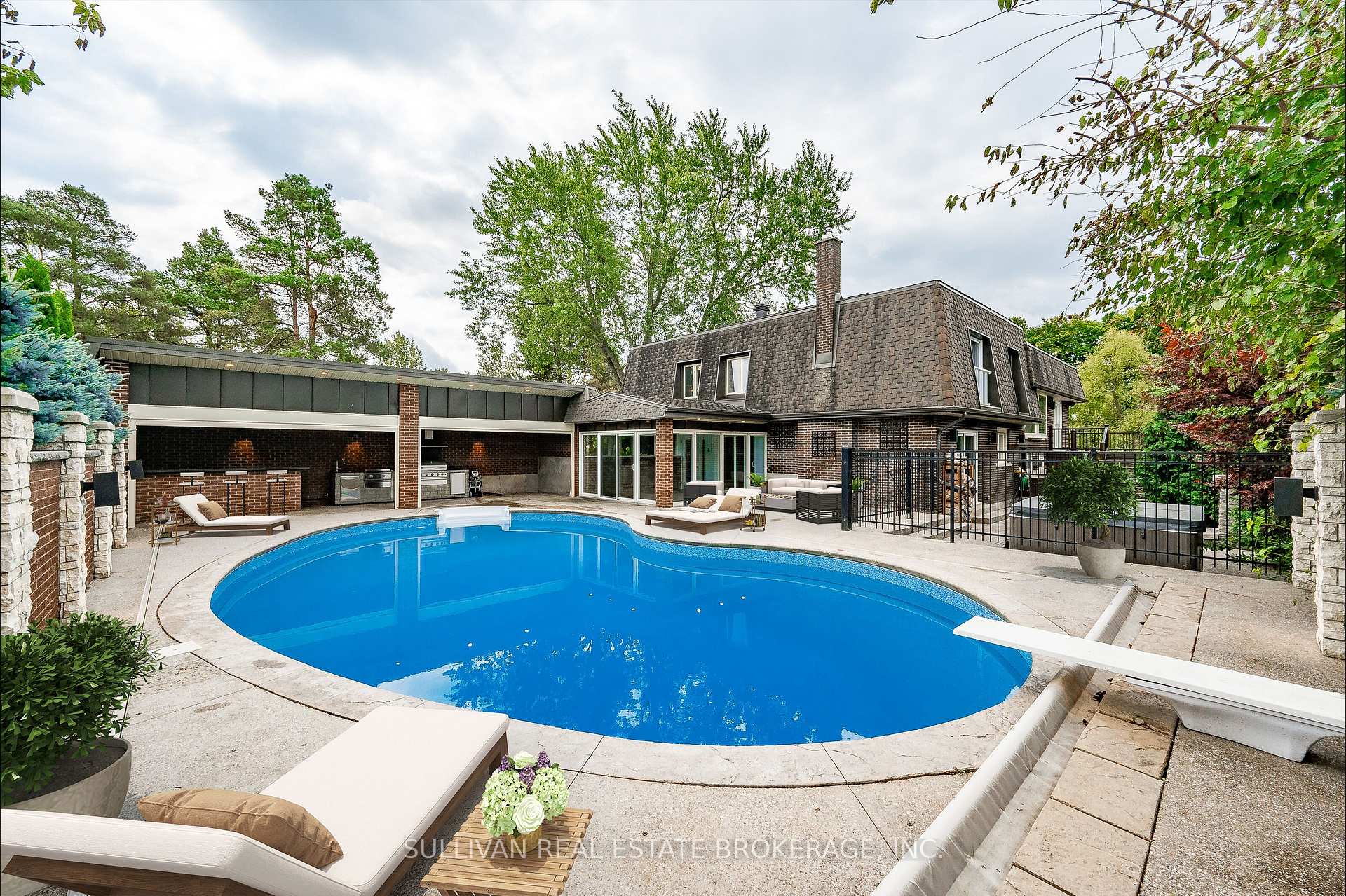 Photo 38 of 7706 Speedvale Avenue E, Guelph, Grange Road — HOMEH