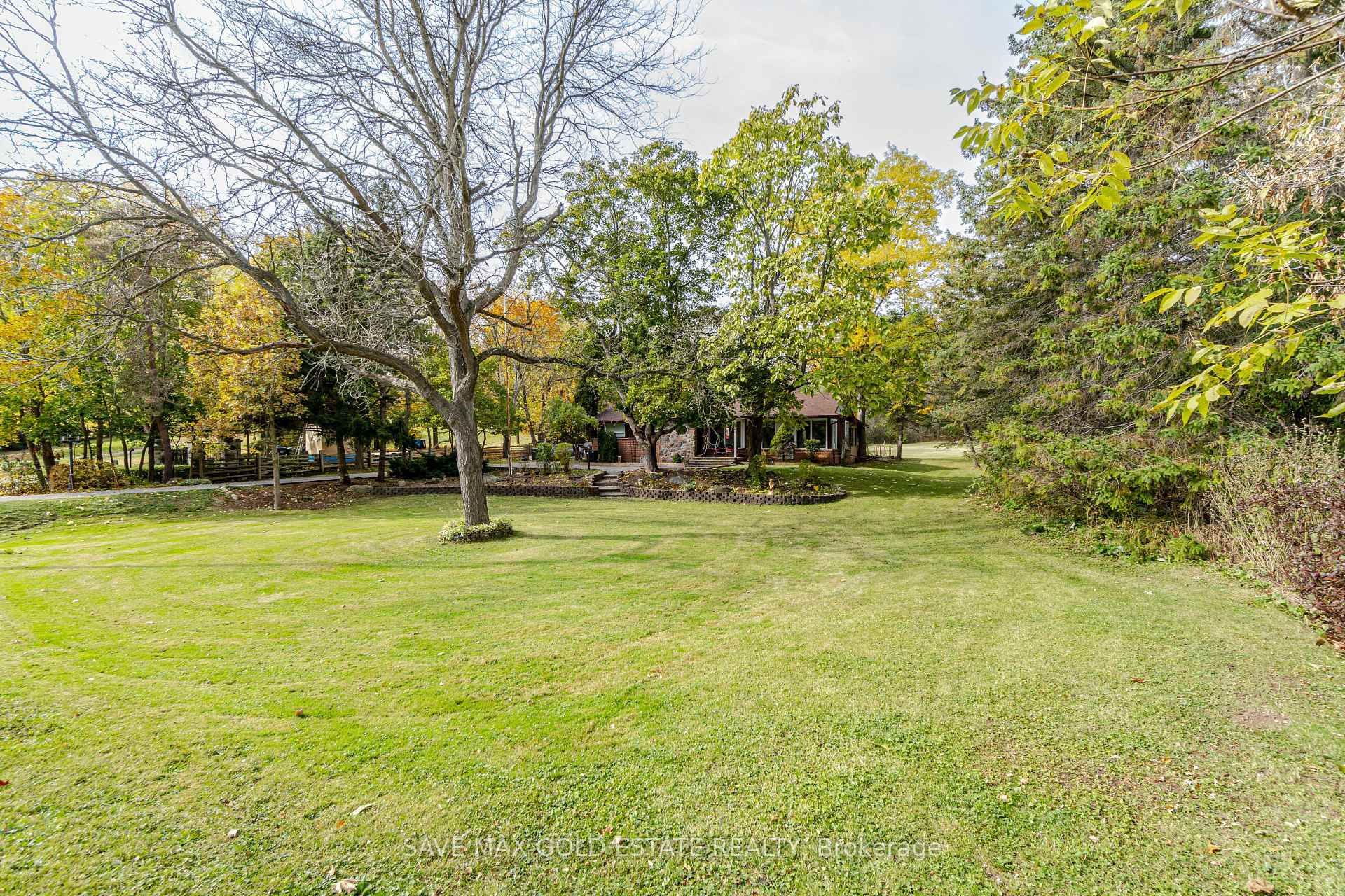 Photo 7 of 362 King Street, Caledon, Rural Caledon — HOMEH