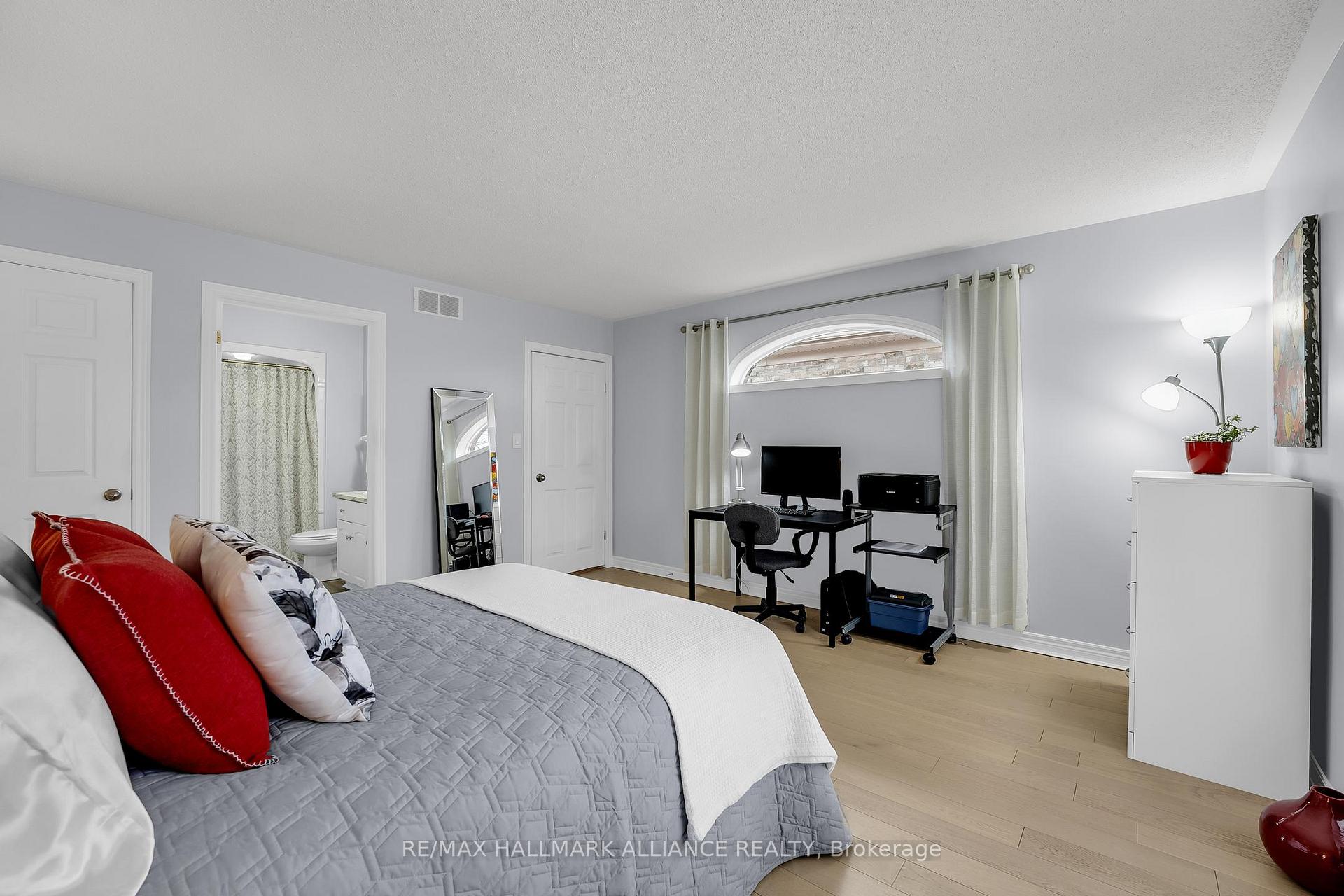 Photo 20 of 64 Basswood Drive, Guelph, Village By The Arboretum — HOMEH