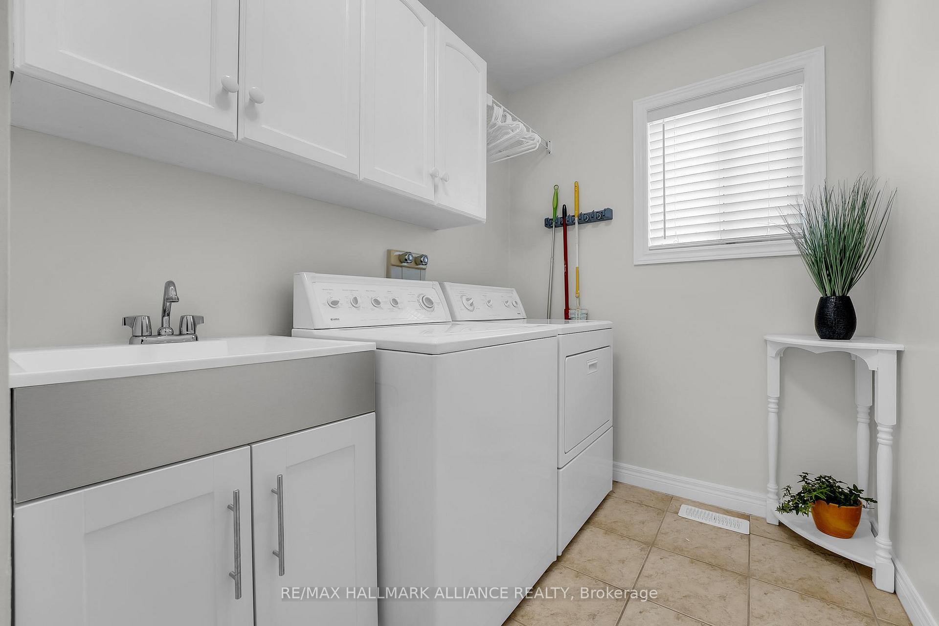 Photo 23 of 64 Basswood Drive, Guelph, Village By The Arboretum — HOMEH