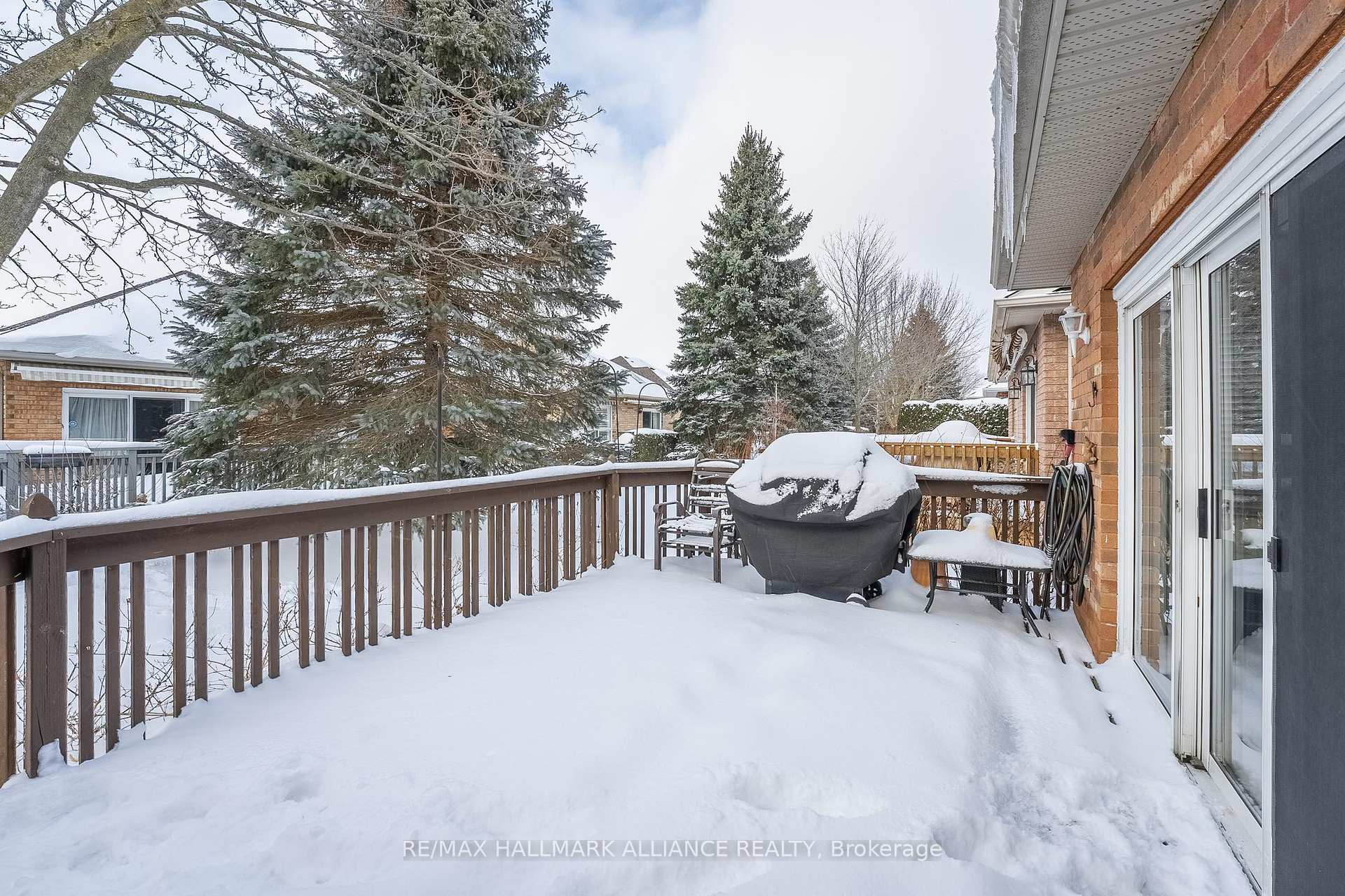 Photo 34 of 64 Basswood Drive, Guelph, Village By The Arboretum — HOMEH