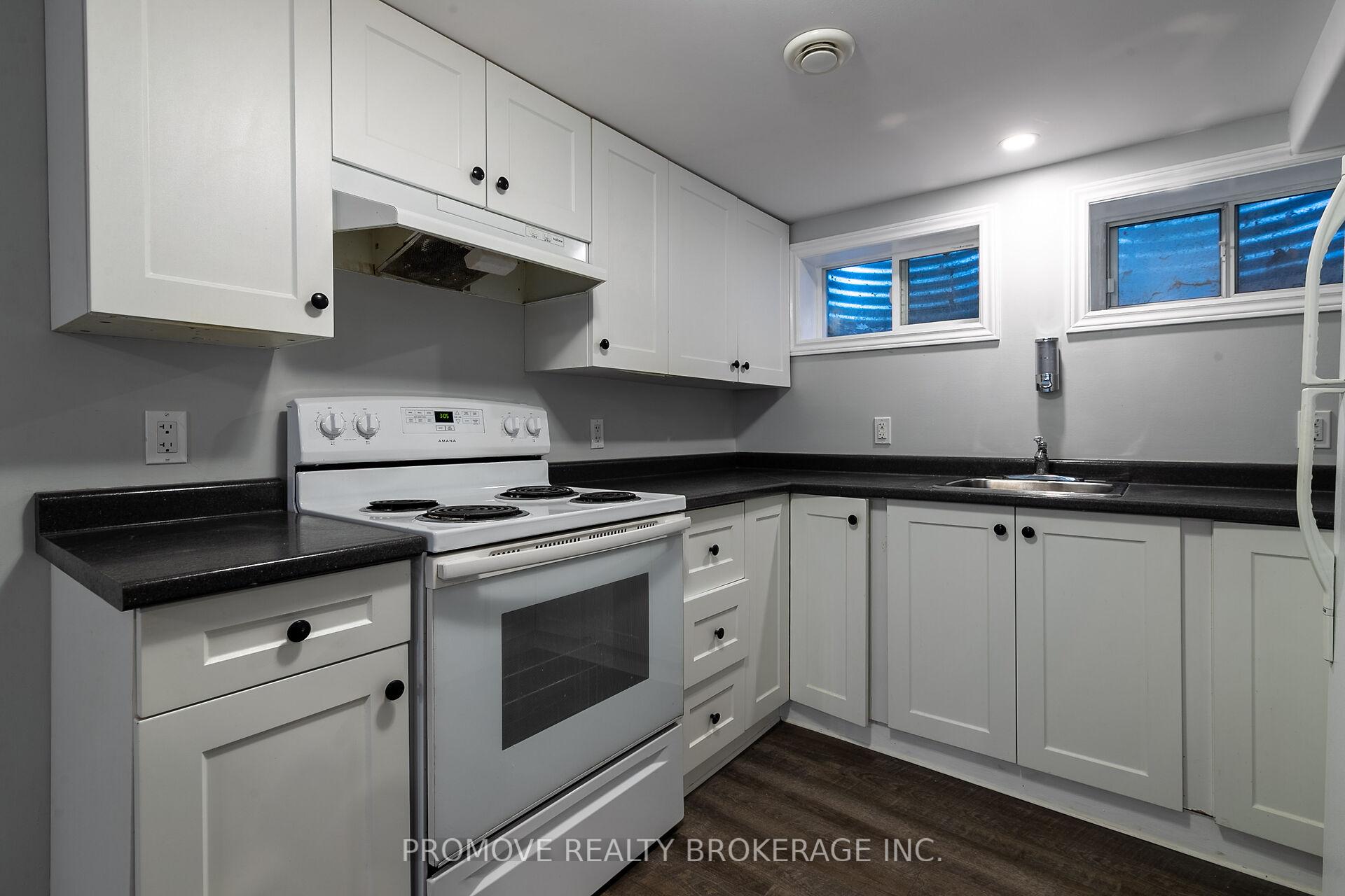 Photo 19 of 112 Vancouver Drive, Guelph, St. George's — HOMEH