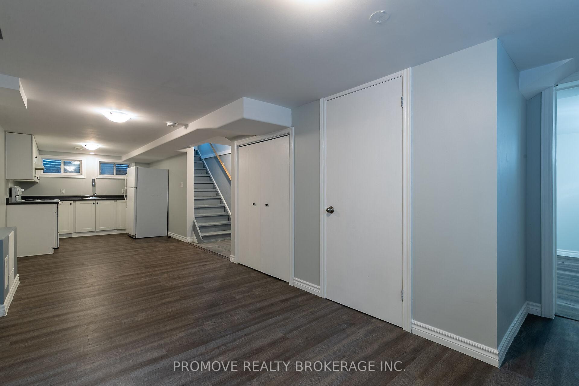 Photo 21 of 112 Vancouver Drive, Guelph, St. George's — HOMEH