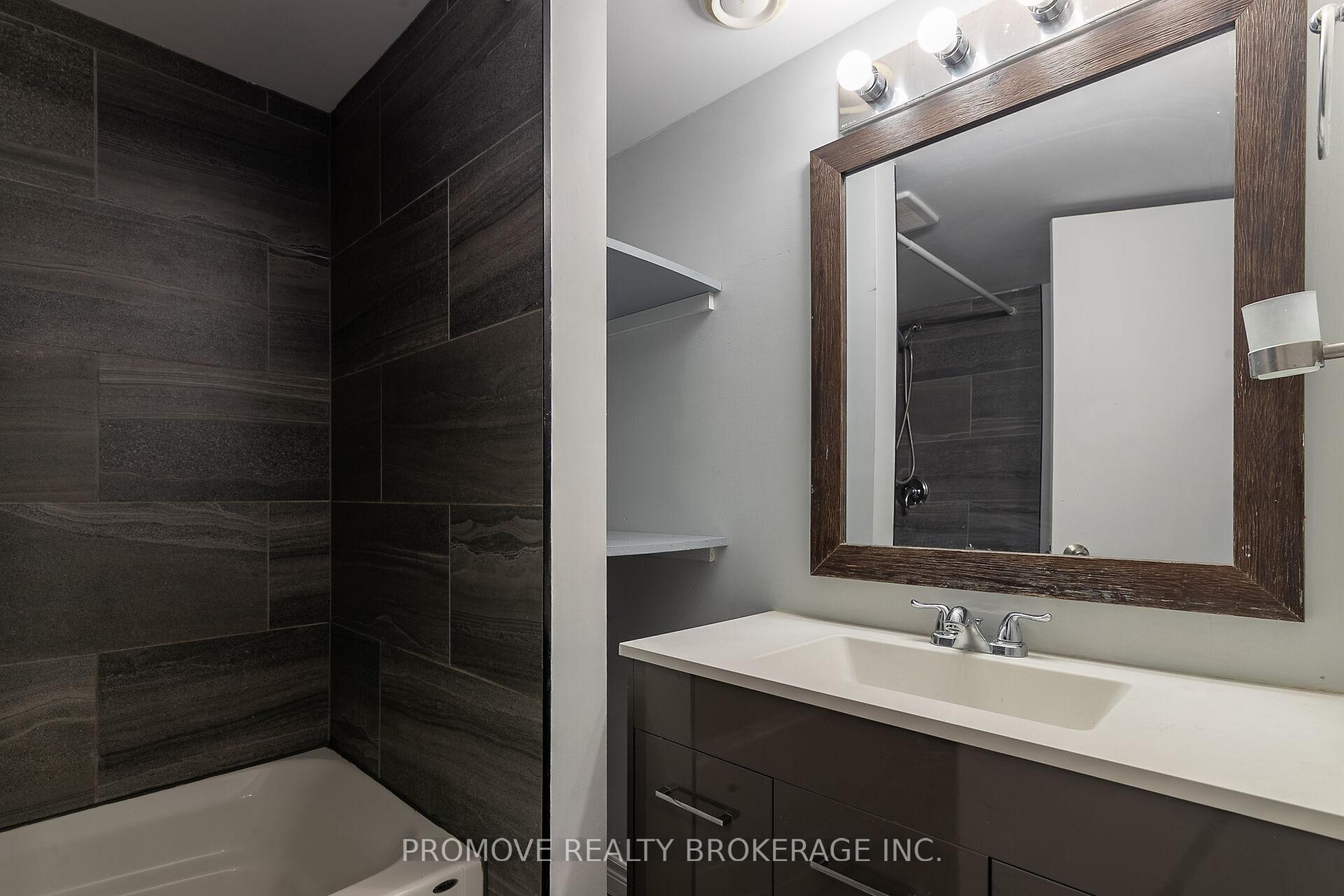 Photo 25 of 112 Vancouver Drive, Guelph, St. George's — HOMEH