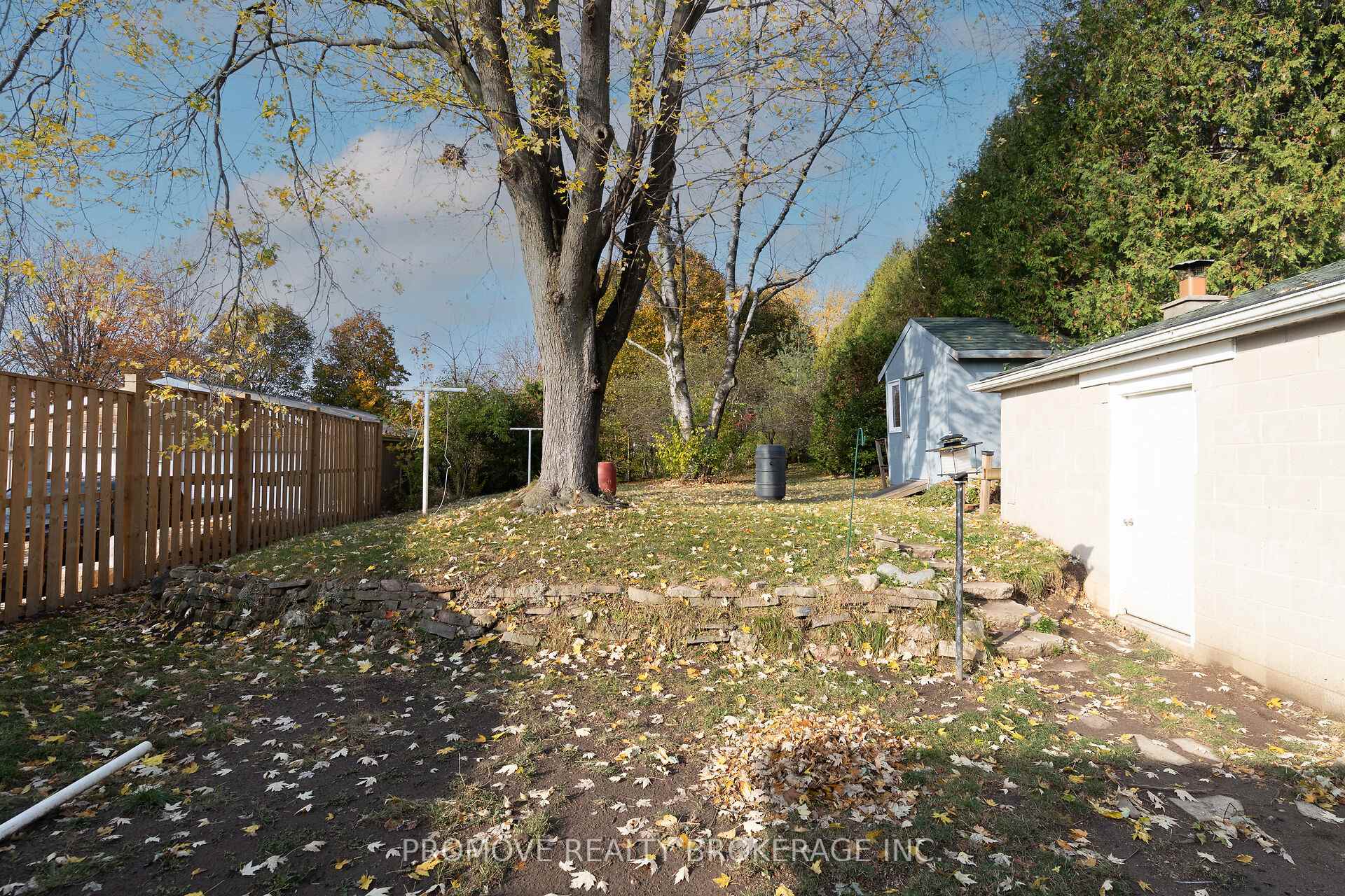 Photo 27 of 112 Vancouver Drive, Guelph, St. George's — HOMEH