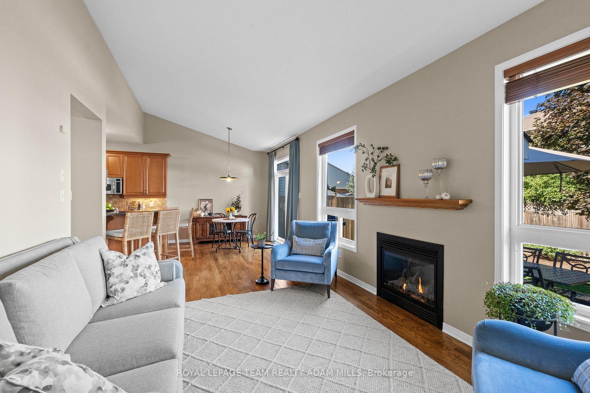 Photo 15 of 503 Stonechurch Way, Ottawa, Barrhaven - Cedargrove/Fraserdale — HOMEH