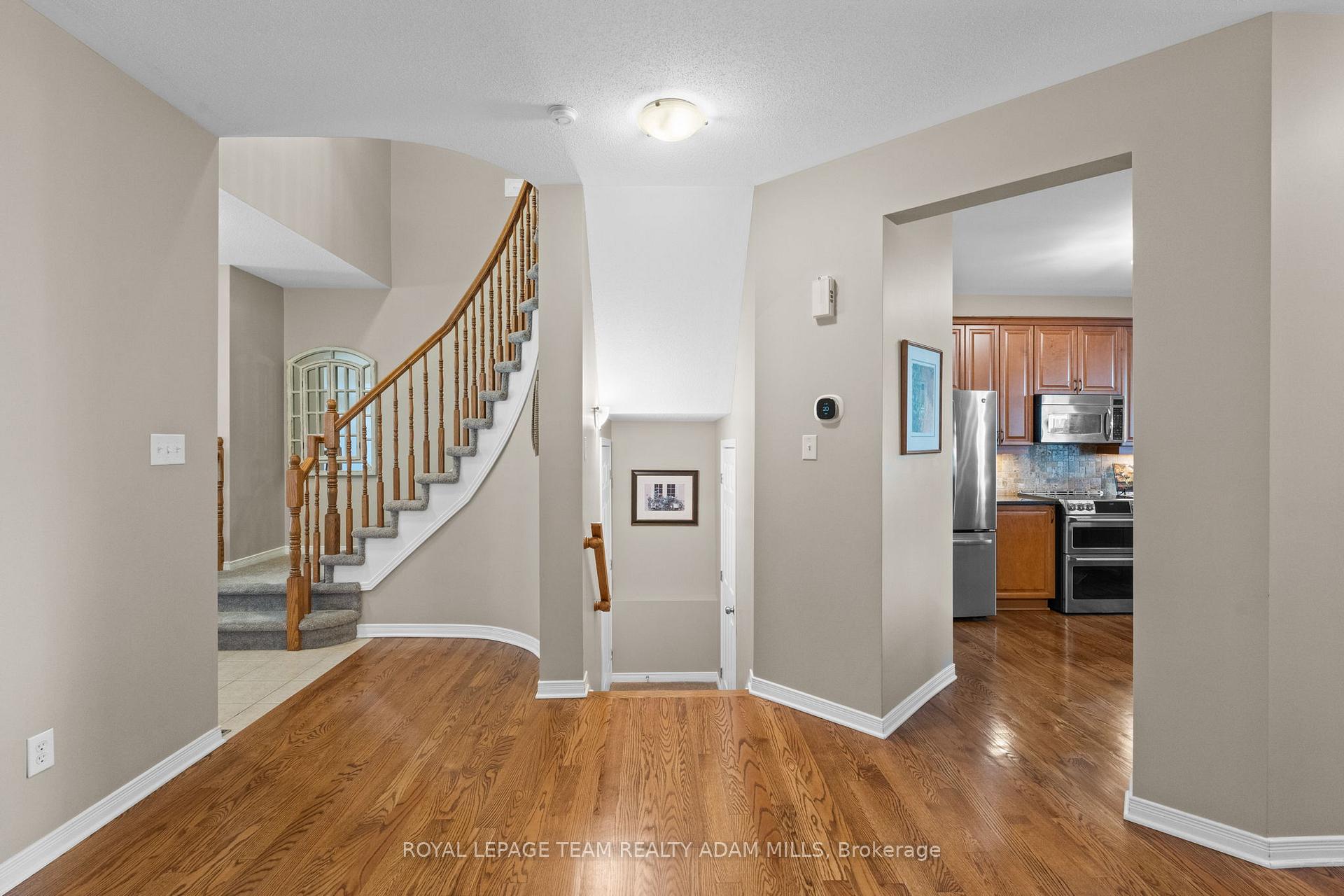 Photo 24 of 503 Stonechurch Way, Ottawa, Barrhaven - Cedargrove/Fraserdale — HOMEH
