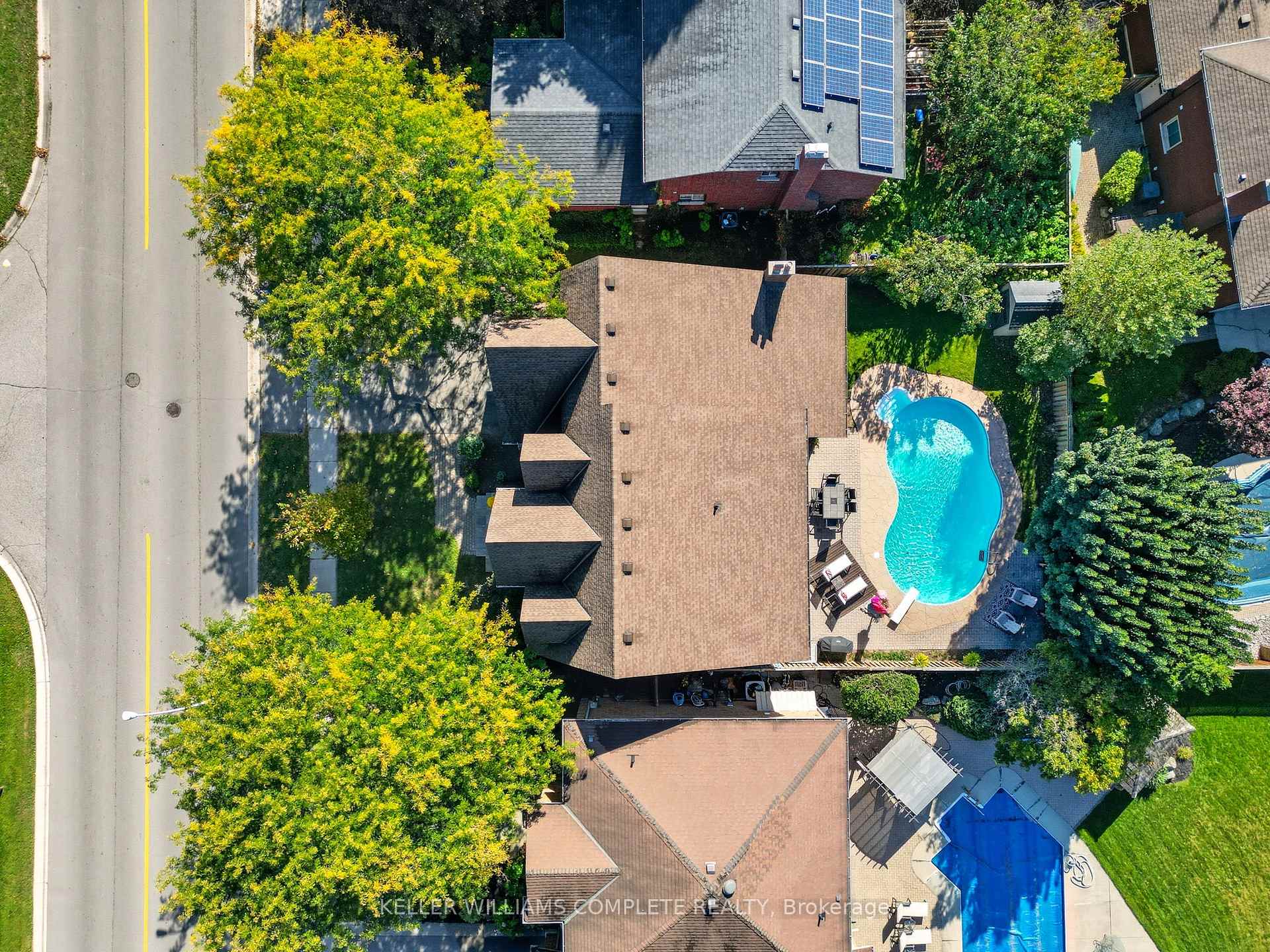 Photo 42 of 142 Meadowbrook Drive, Hamilton, Ancaster — HOMEH