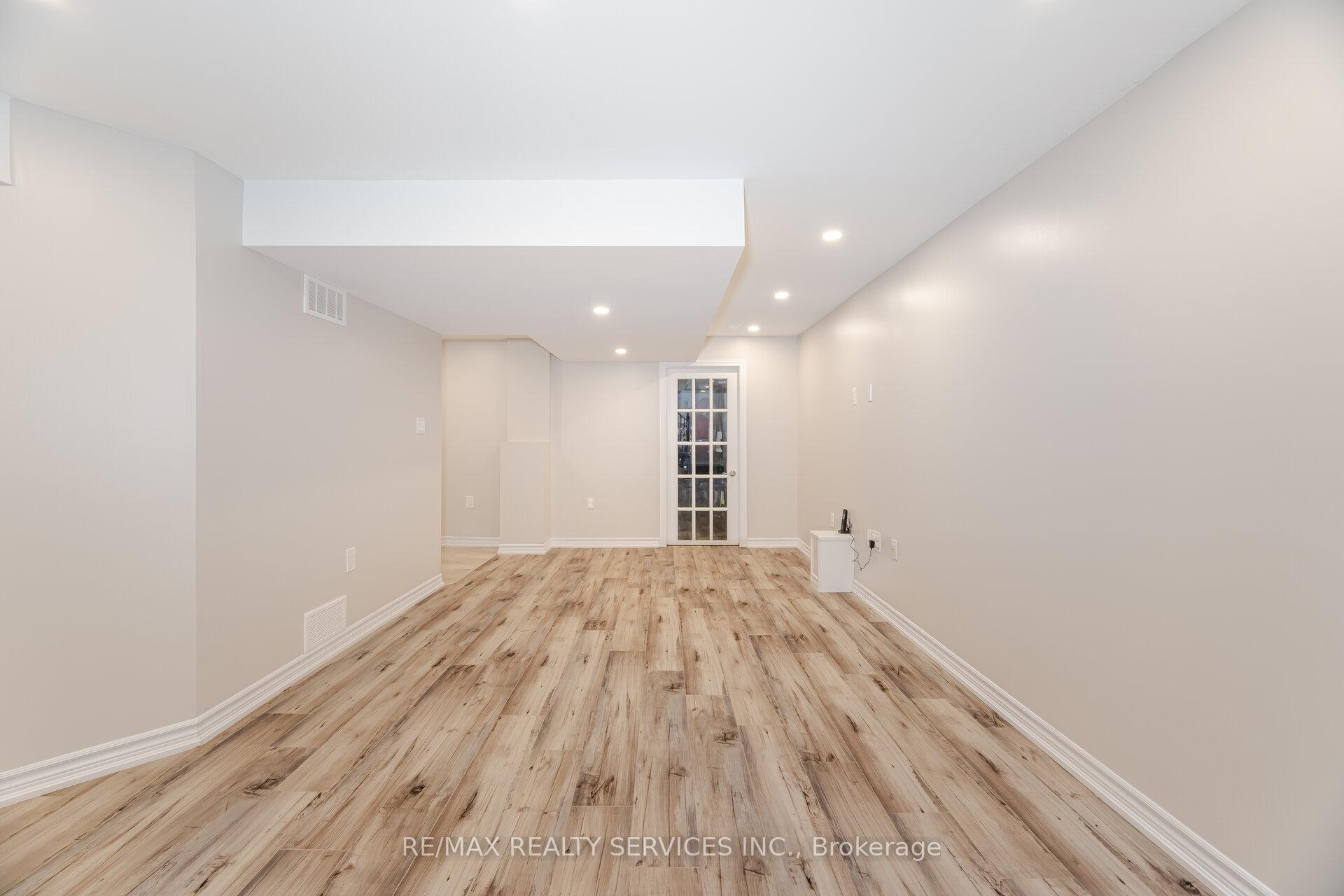 Photo 33 of 106 Abigail Crescent, Caledon, Rural Caledon — HOMEH