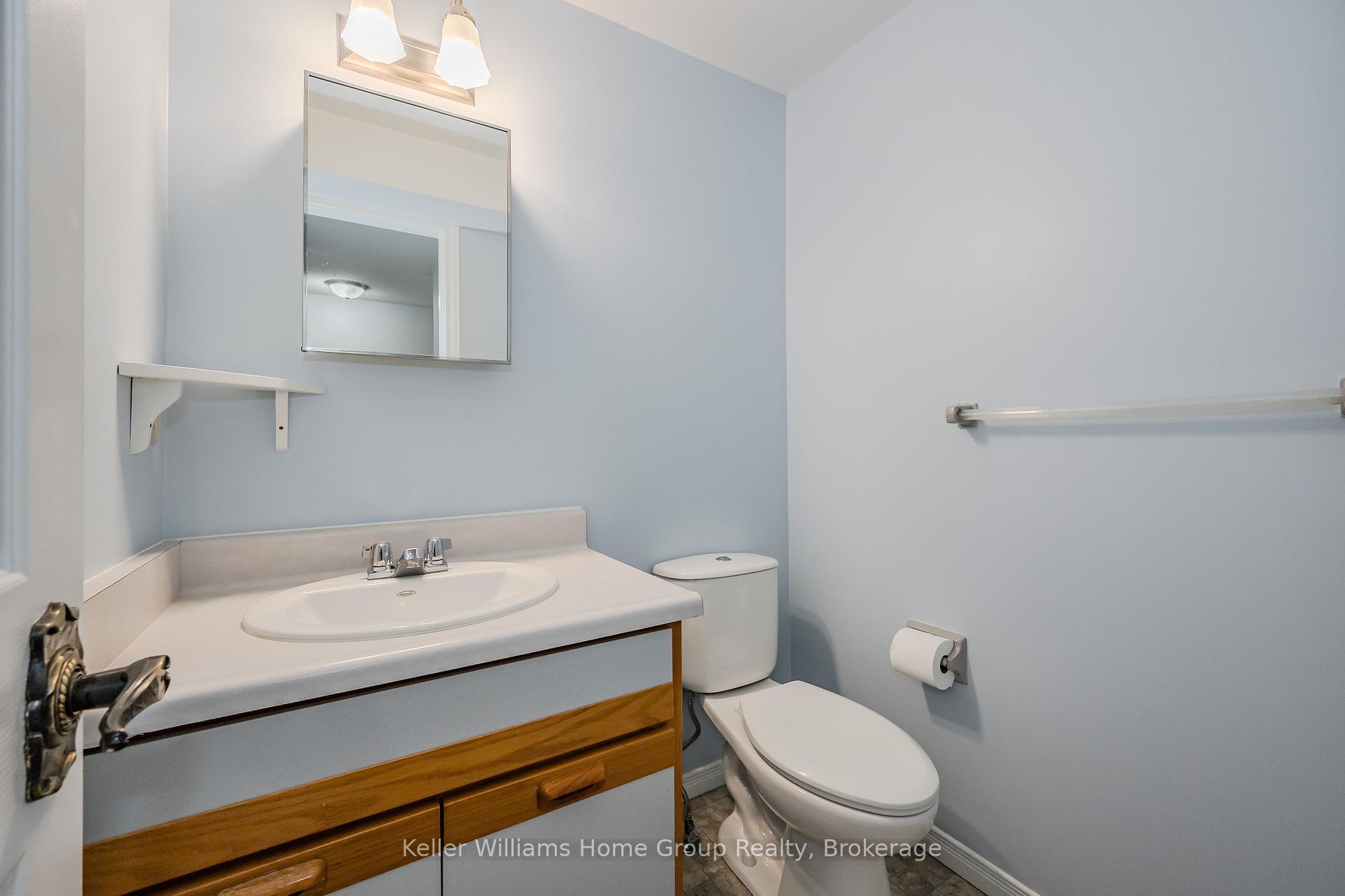 Photo 19 of 35 Walman Drive, Guelph, Kortright West — HOMEH
