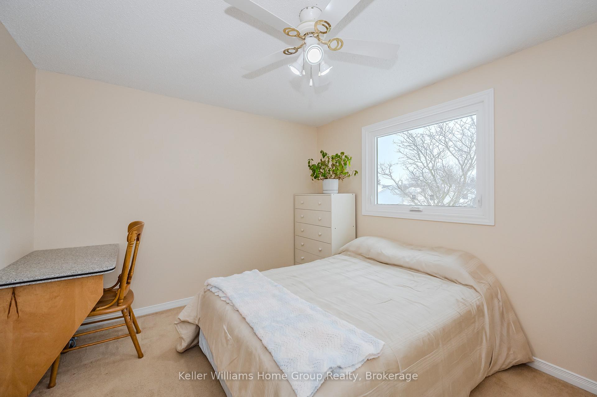 Photo 23 of 35 Walman Drive, Guelph, Kortright West — HOMEH