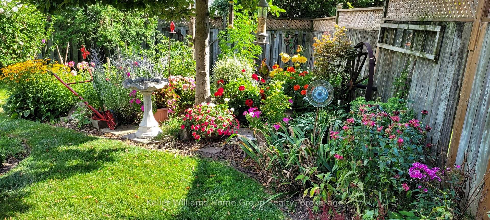 Photo 29 of 35 Walman Drive, Guelph, Kortright West — HOMEH