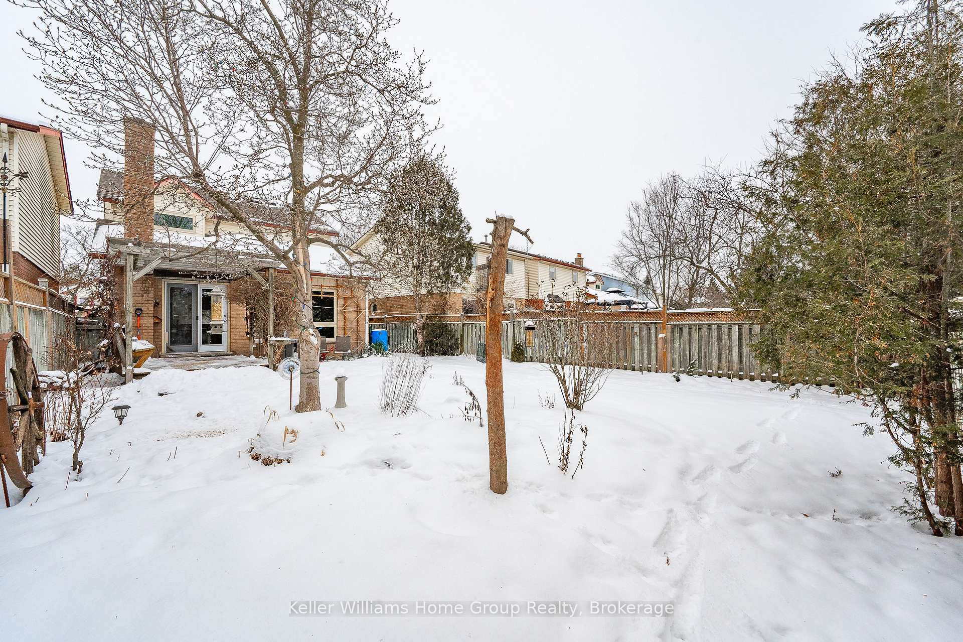 Photo 35 of 35 Walman Drive, Guelph, Kortright West — HOMEH