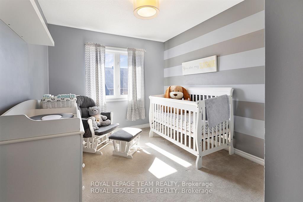 Photo 13 of 743 Bowercrest Crescent, Ottawa, Riverside South/Gloucester Glen — HOMEH