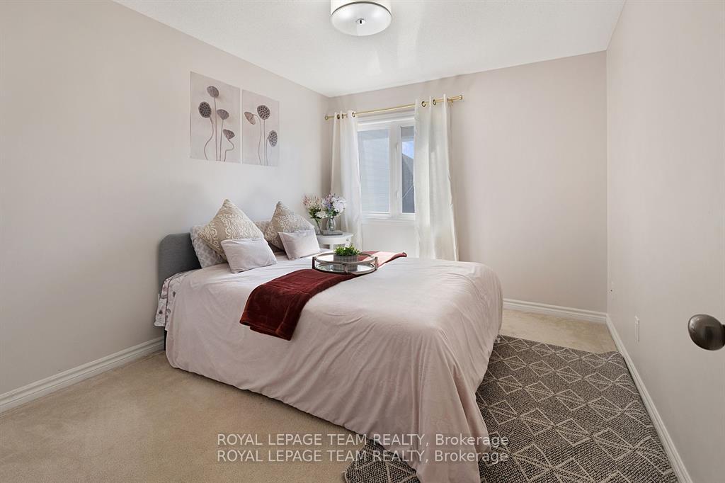 Photo 15 of 743 Bowercrest Crescent, Ottawa, Riverside South/Gloucester Glen — HOMEH