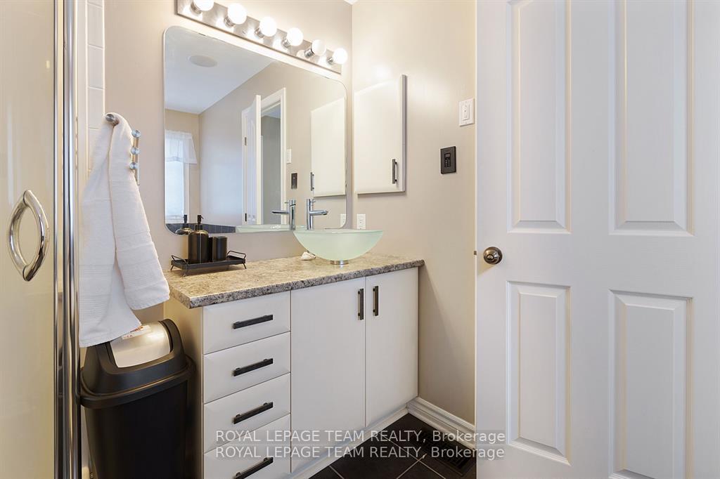 Photo 22 of 743 Bowercrest Crescent, Ottawa, Riverside South/Gloucester Glen — HOMEH