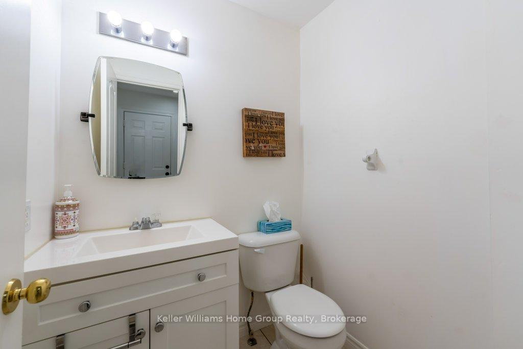 Photo 7 of 32 Darnell Road, Guelph, Kortright West — HOMEH