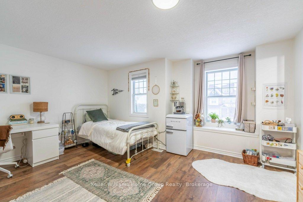 Photo 17 of 32 Darnell Road, Guelph, Kortright West — HOMEH