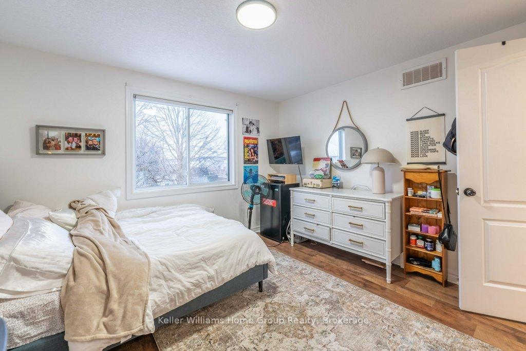 Photo 21 of 32 Darnell Road, Guelph, Kortright West — HOMEH