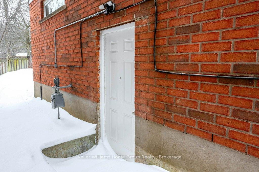 Photo 29 of 32 Darnell Road, Guelph, Kortright West — HOMEH