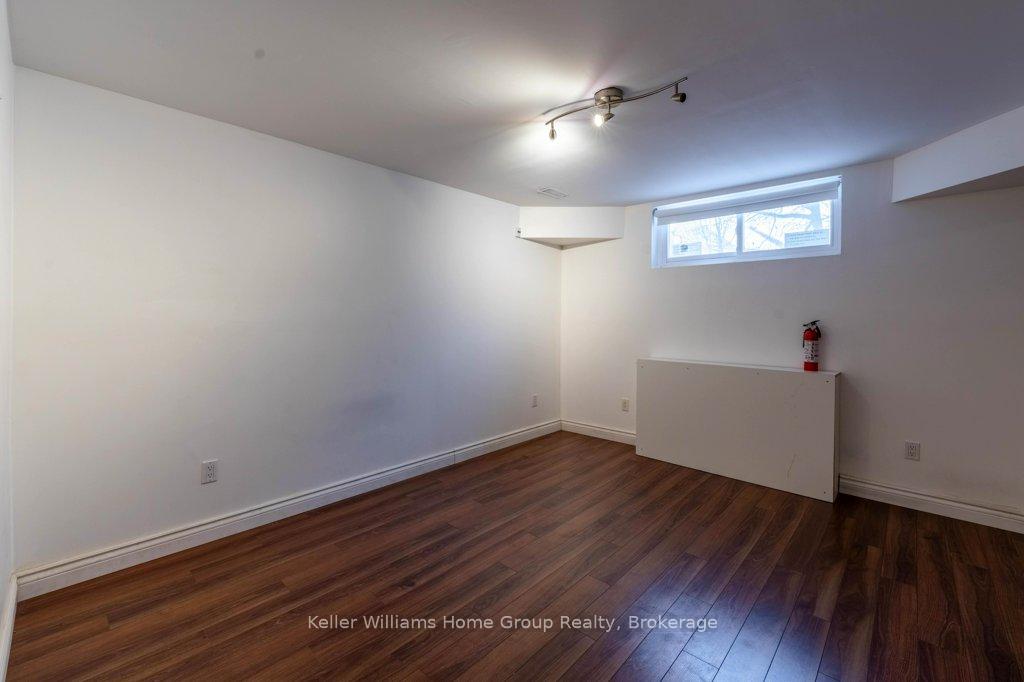 Photo 31 of 32 Darnell Road, Guelph, Kortright West — HOMEH