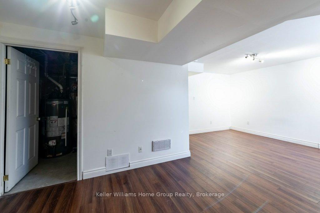 Photo 33 of 32 Darnell Road, Guelph, Kortright West — HOMEH