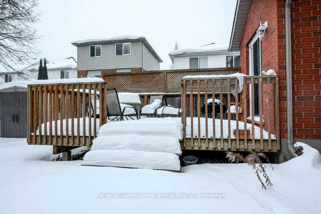 Photo 40 of 32 Darnell Road, Guelph, Kortright West — HOMEH